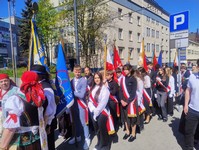 Kliknij tutaj